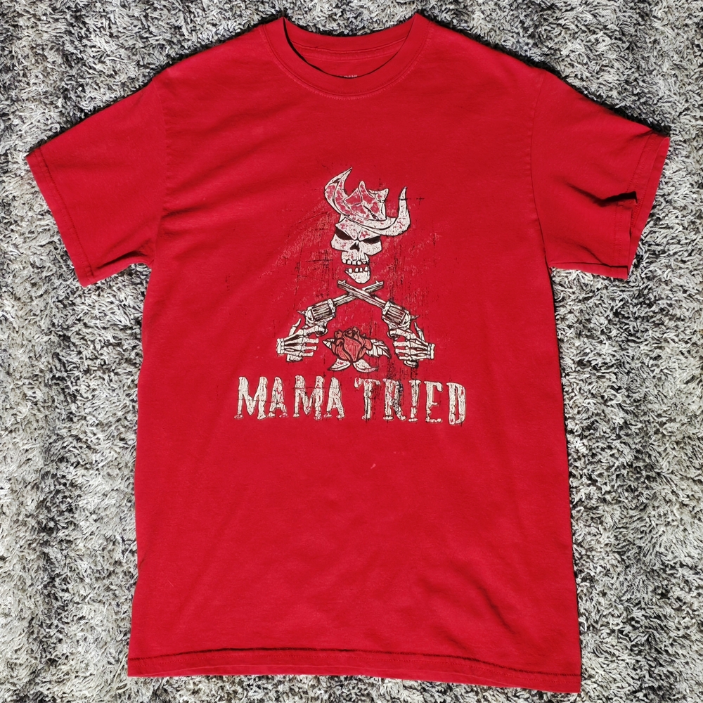 Gildan Mama Tried Outlaw Country Cowboy Skull Graphic Tee Shirt Cherry Red S